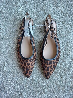 Leopard Print Pointed Slingback Flats - Brown. Size 8.5